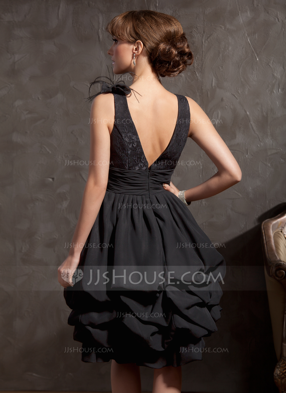 A-Line/Princess V-neck Knee-Length Chiffon Lace Cocktail Dress With ...