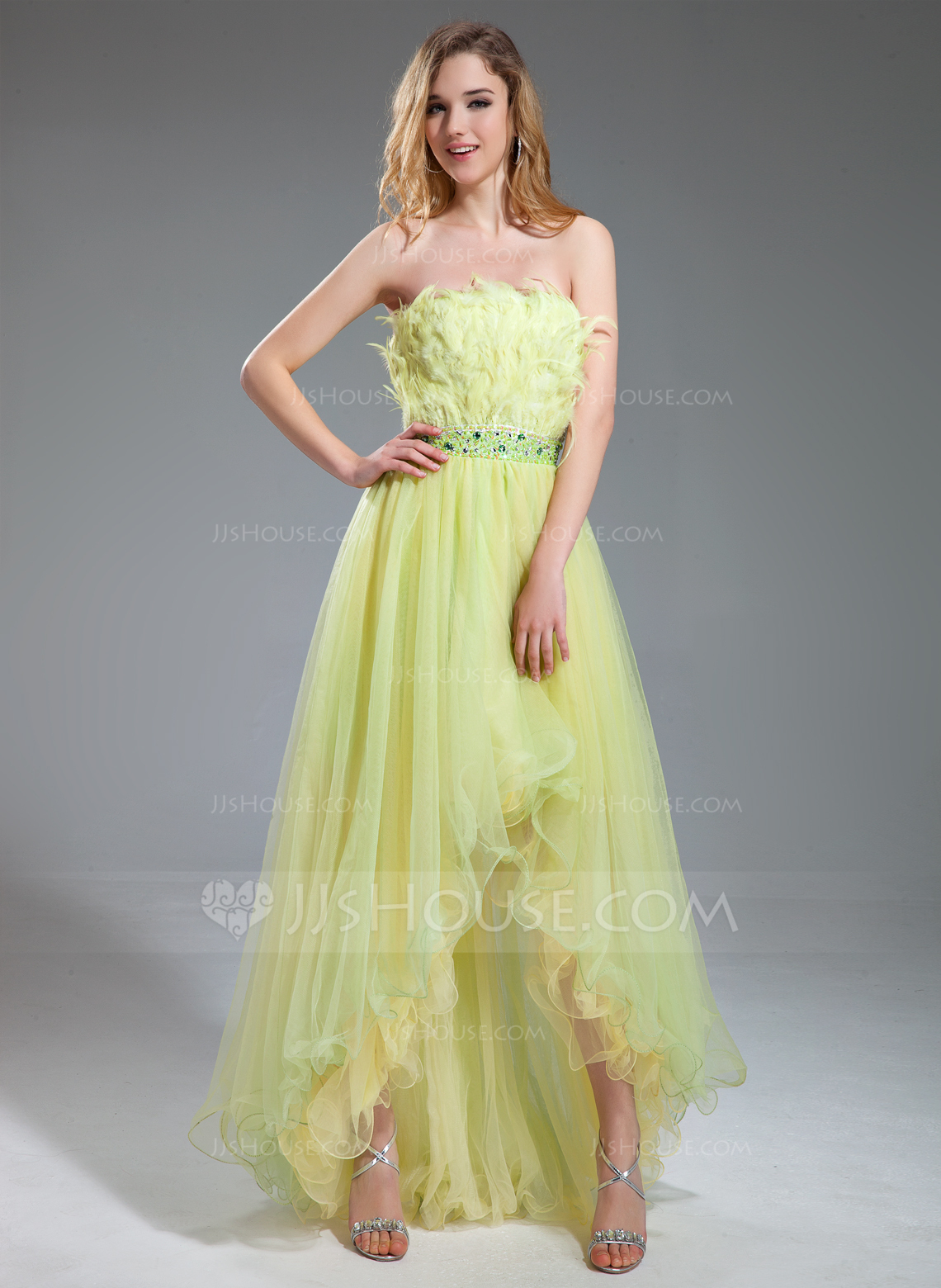 Sunnderly Addilyn |A-line Strapless Multi-Layers Tulle Prom Dress with Slit