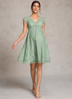 Lace Maternity Midi Dress