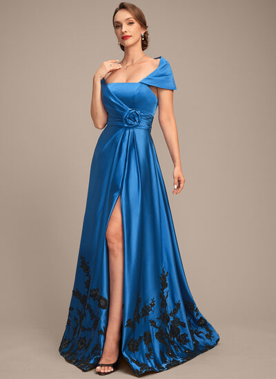 jjshouse off the shoulder bridesmaid dress Roshana Midnight Navy Long Dress – Safiyaa London main image 0
